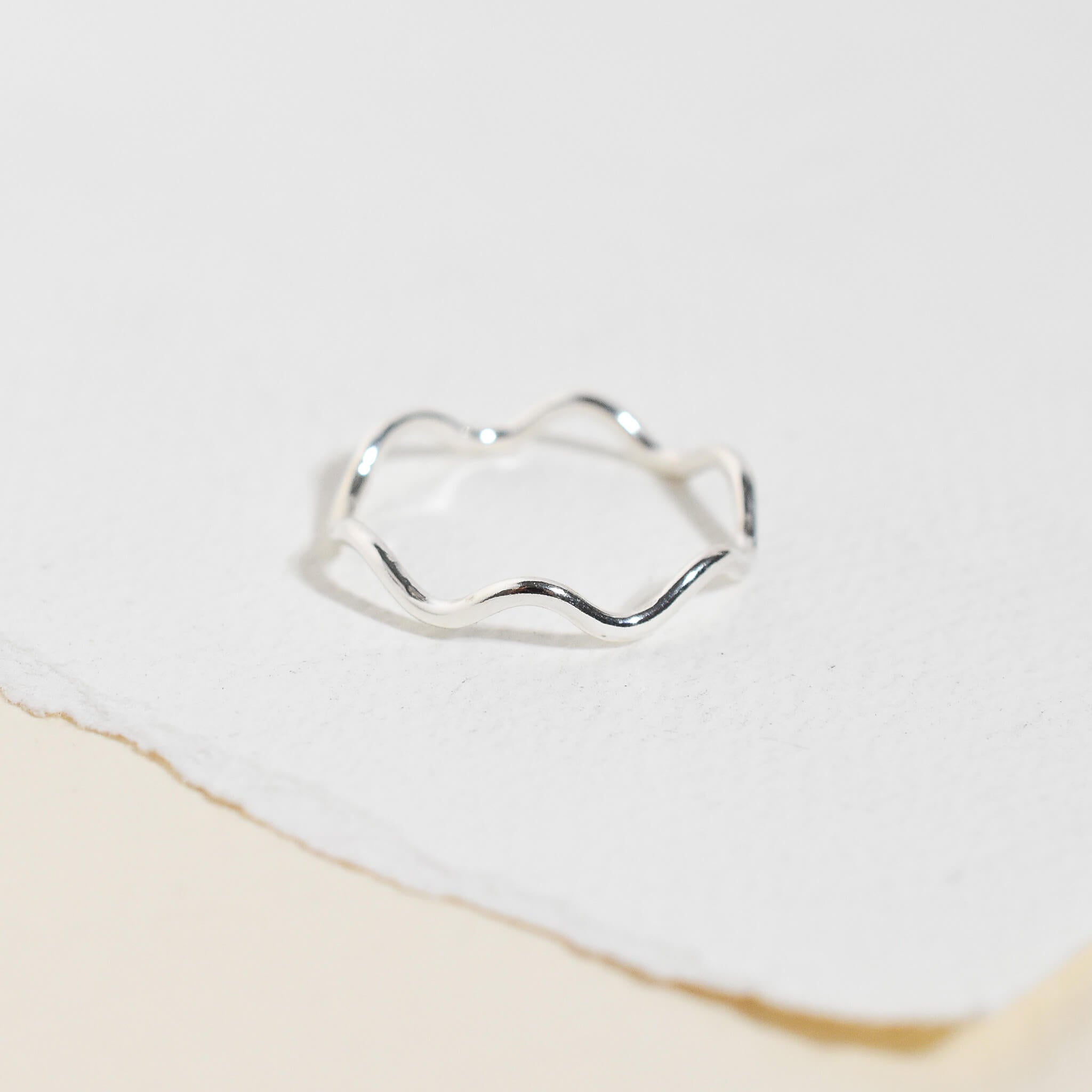 Squiggle Ring