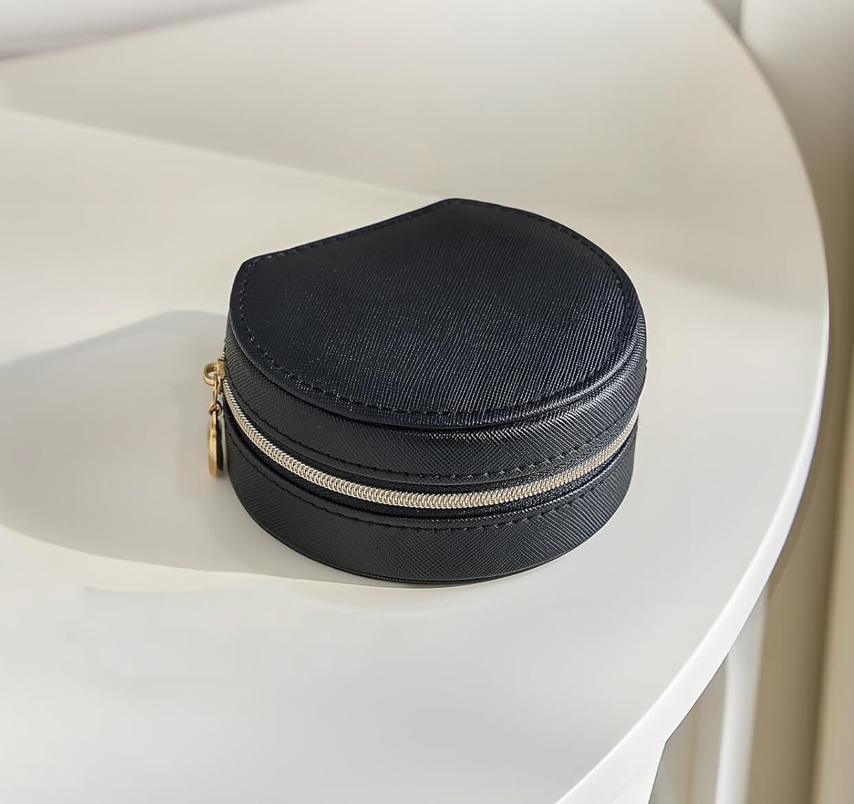 The Mini Vault Jewelry Case