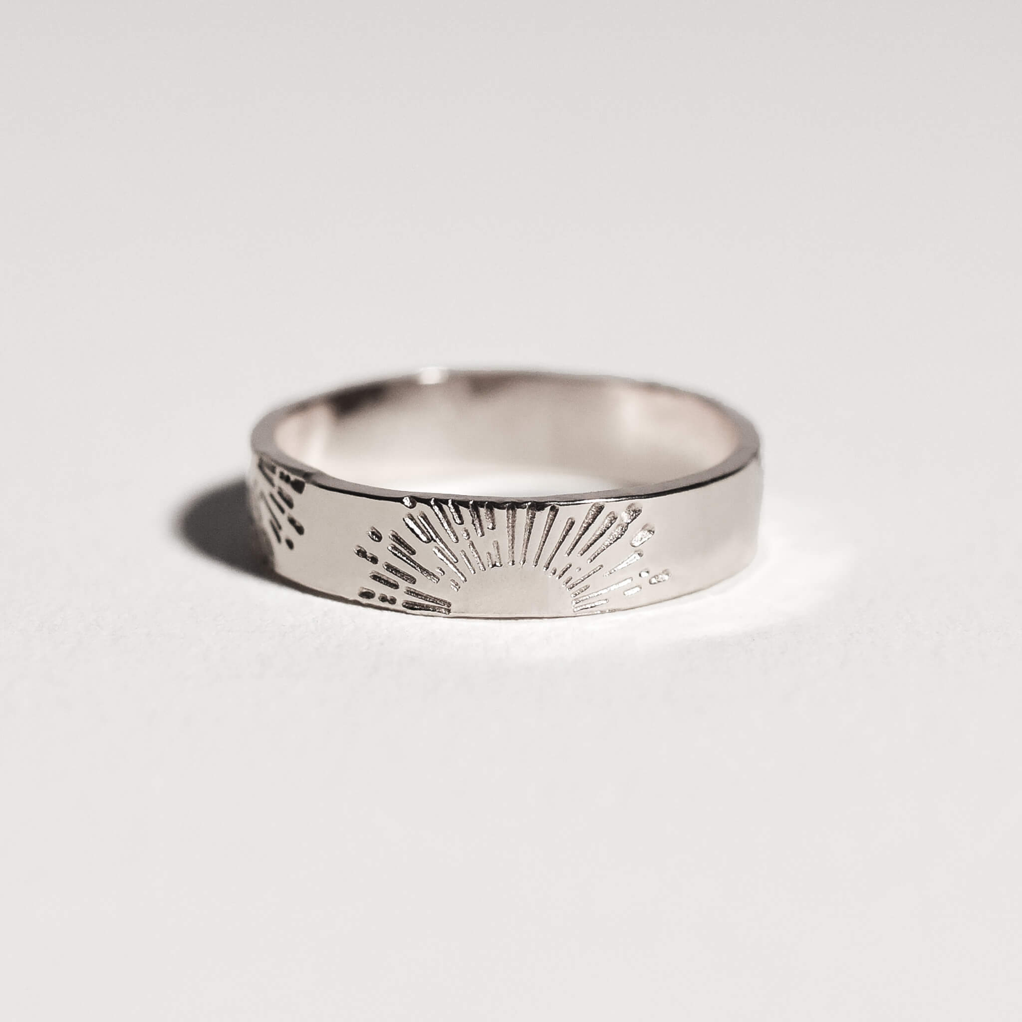 Luxe Sunshine Ring 4mm