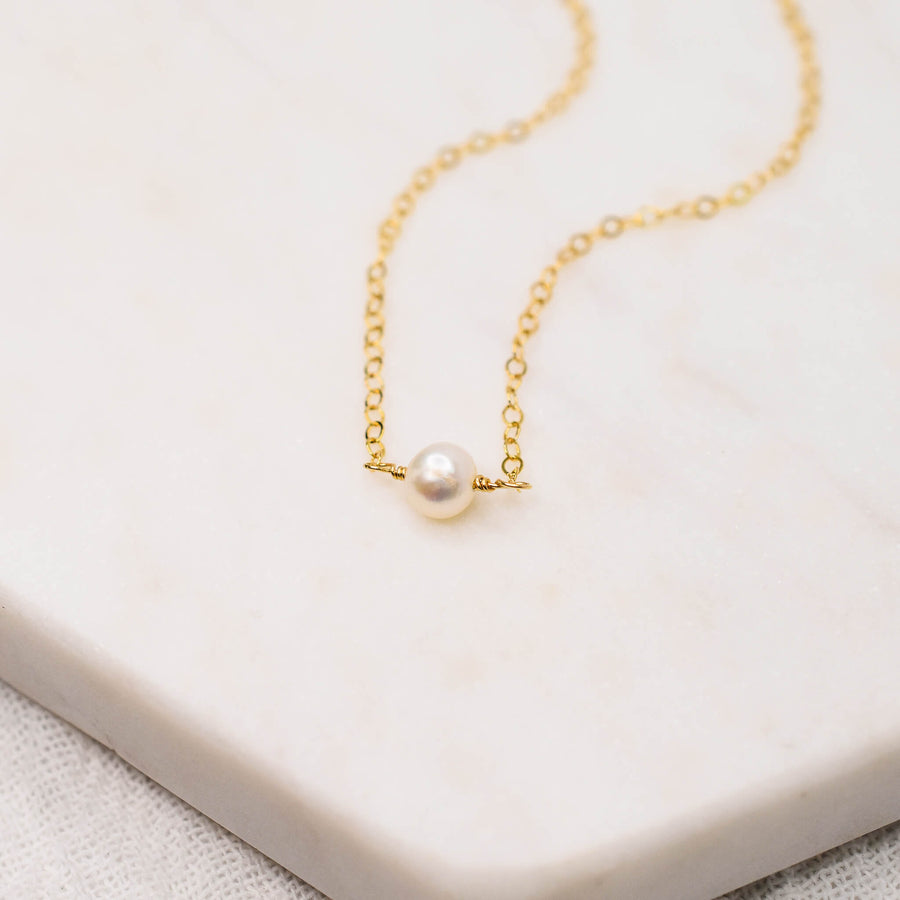Dainty Pearl Necklace