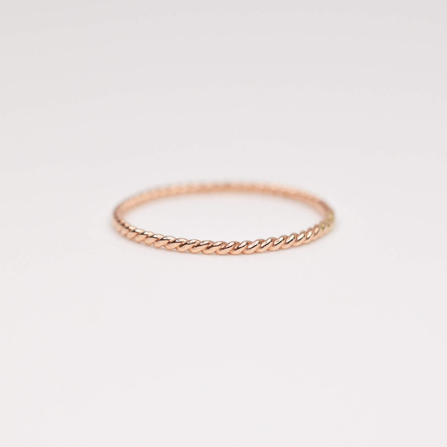 Thin Rope Ring